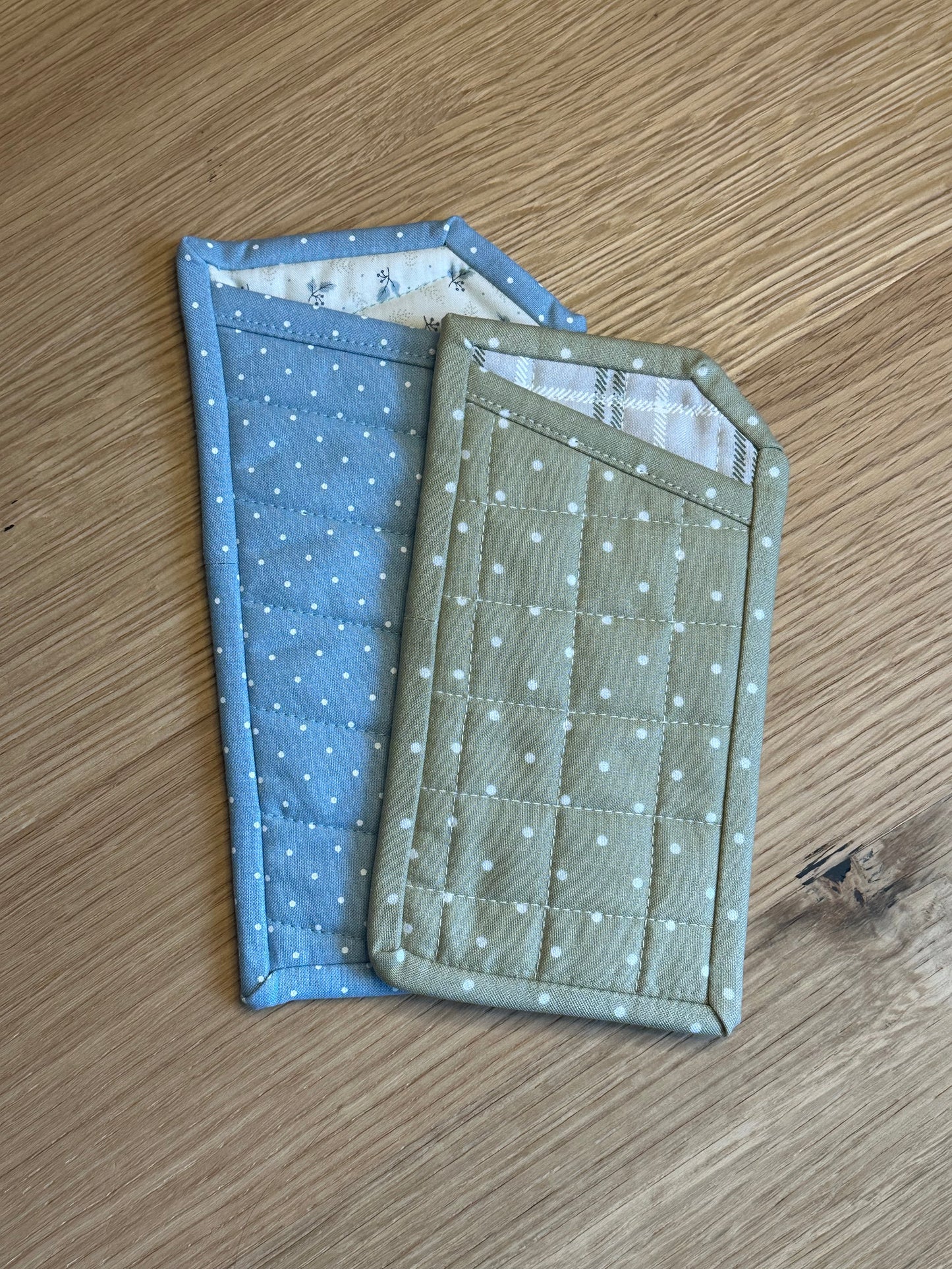 Quilted Glasses/Sunglasses Sleeve - 2 Sizes | Beginner Sewing Pattern PDF | Scrap Friendly